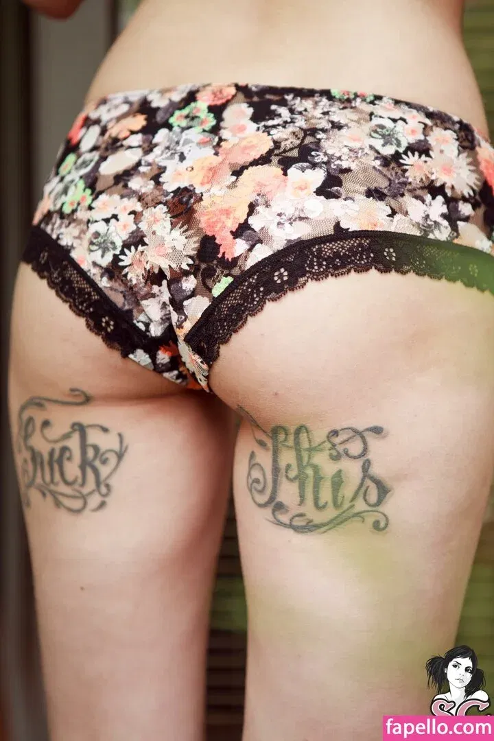 gladycesuicide Onlyfans Photo Gallery 