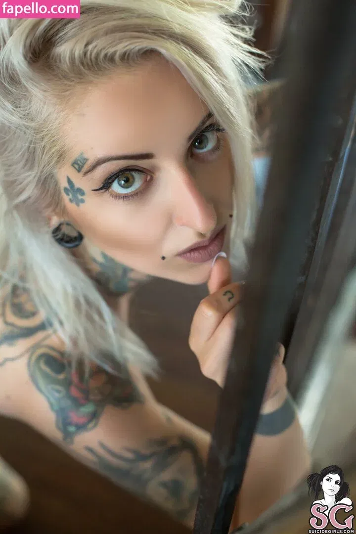 gladycesuicide Onlyfans Photo Gallery 