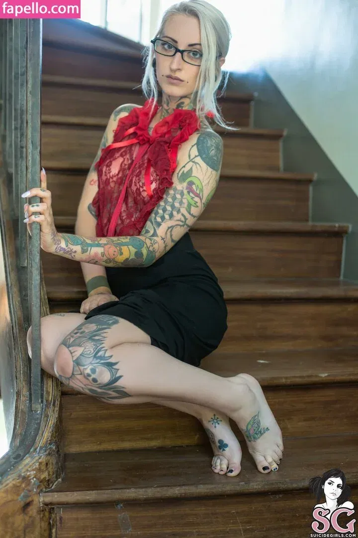 gladycesuicide Onlyfans Photo Gallery 