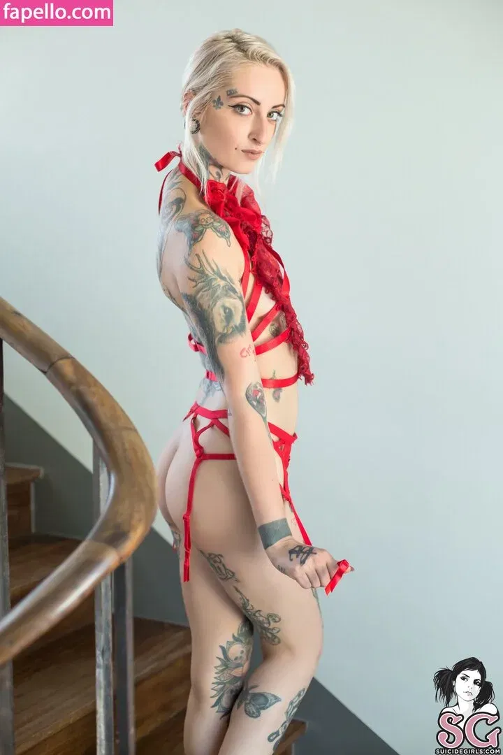 gladycesuicide Onlyfans Photo Gallery 