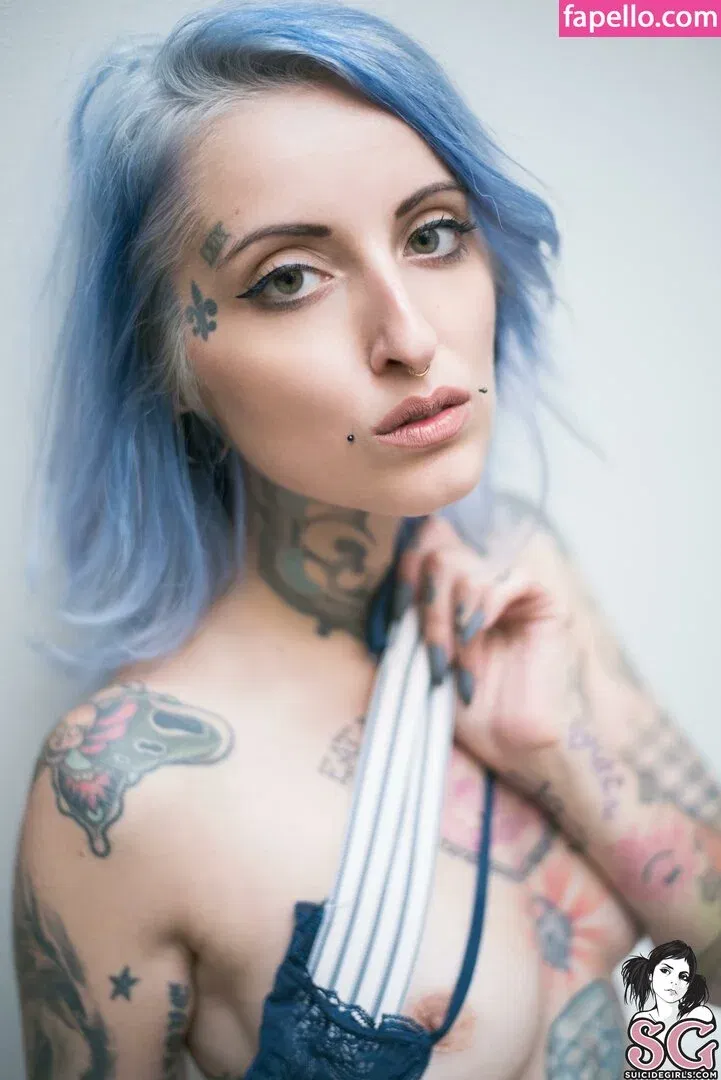 gladycesuicide Onlyfans Photo Gallery 