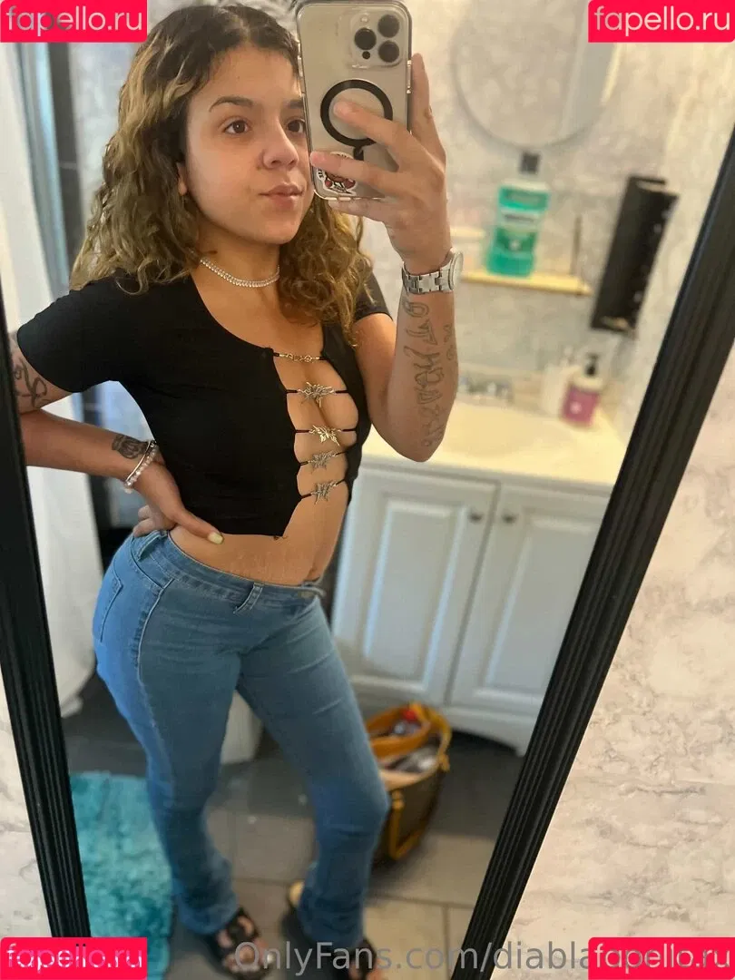 Melanie Rodriguez Onlyfans Photo Gallery 