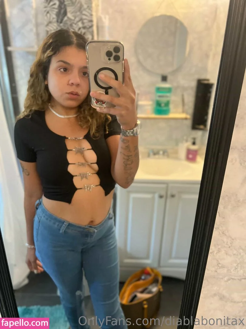 Melanie Rodriguez Onlyfans Photo Gallery 