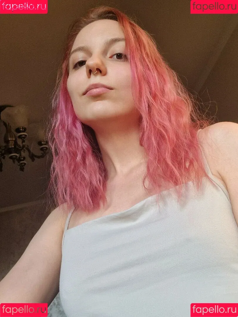 Lina Moore Onlyfans Photo Gallery 