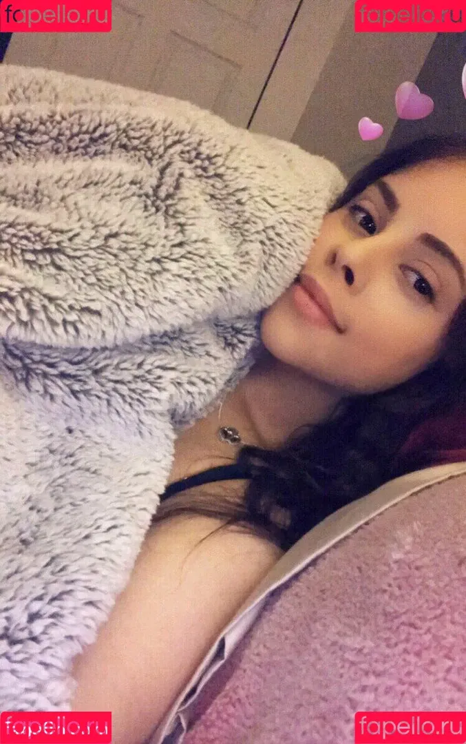 silllymel Onlyfans Photo Gallery 