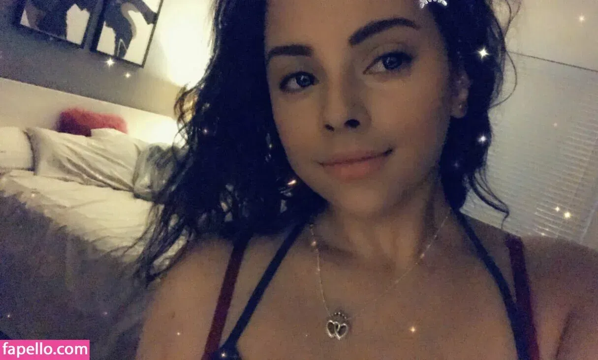 silllymel Onlyfans Photo Gallery 