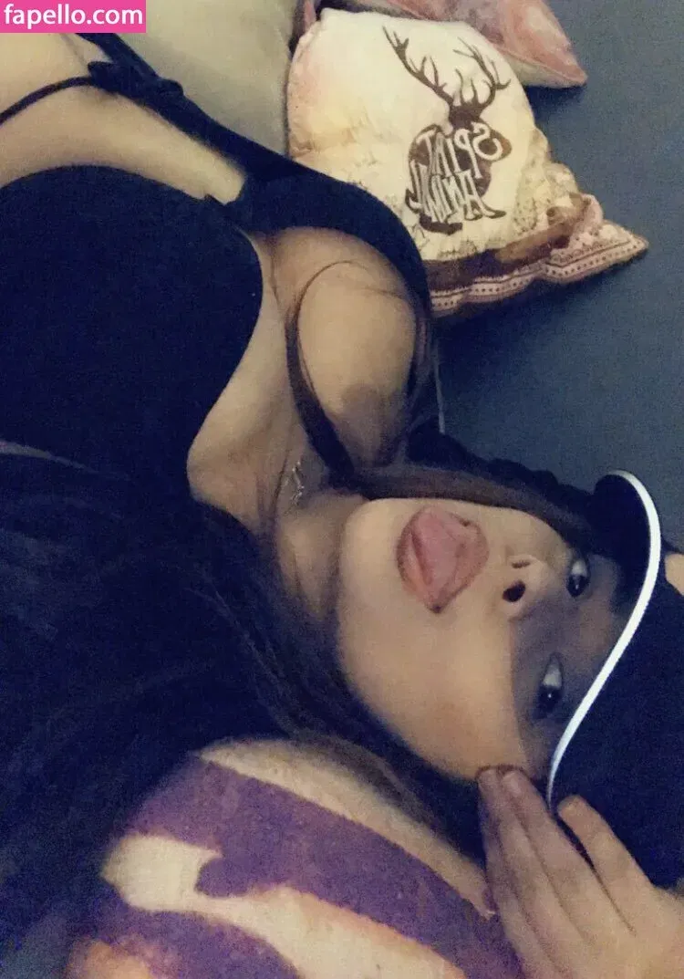 silllymel Onlyfans Photo Gallery 