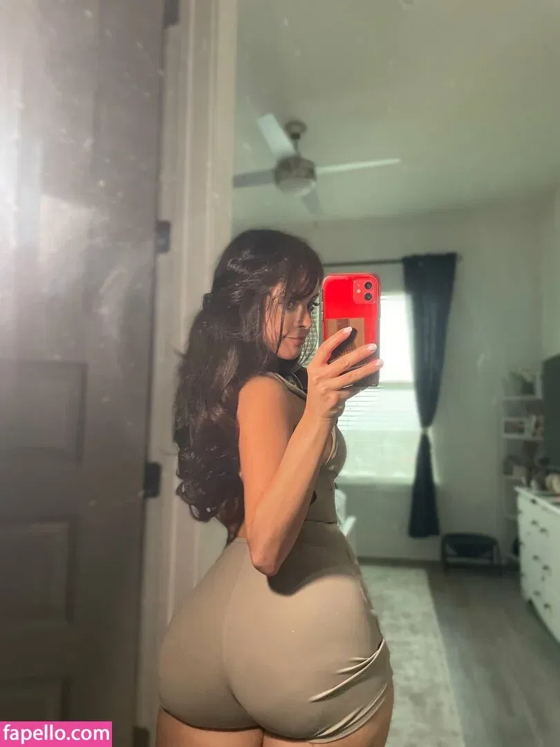 silllymel Onlyfans Photo Gallery 