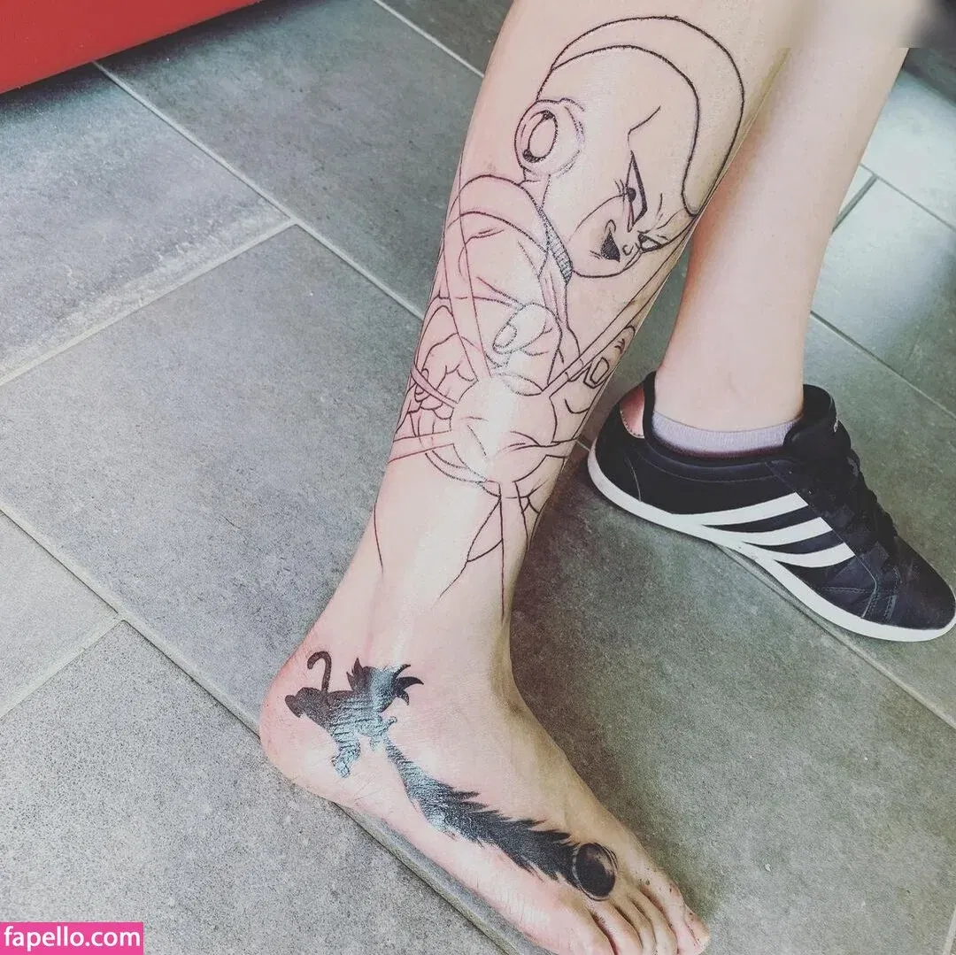 Claudia Swea Onlyfans Photo Gallery 