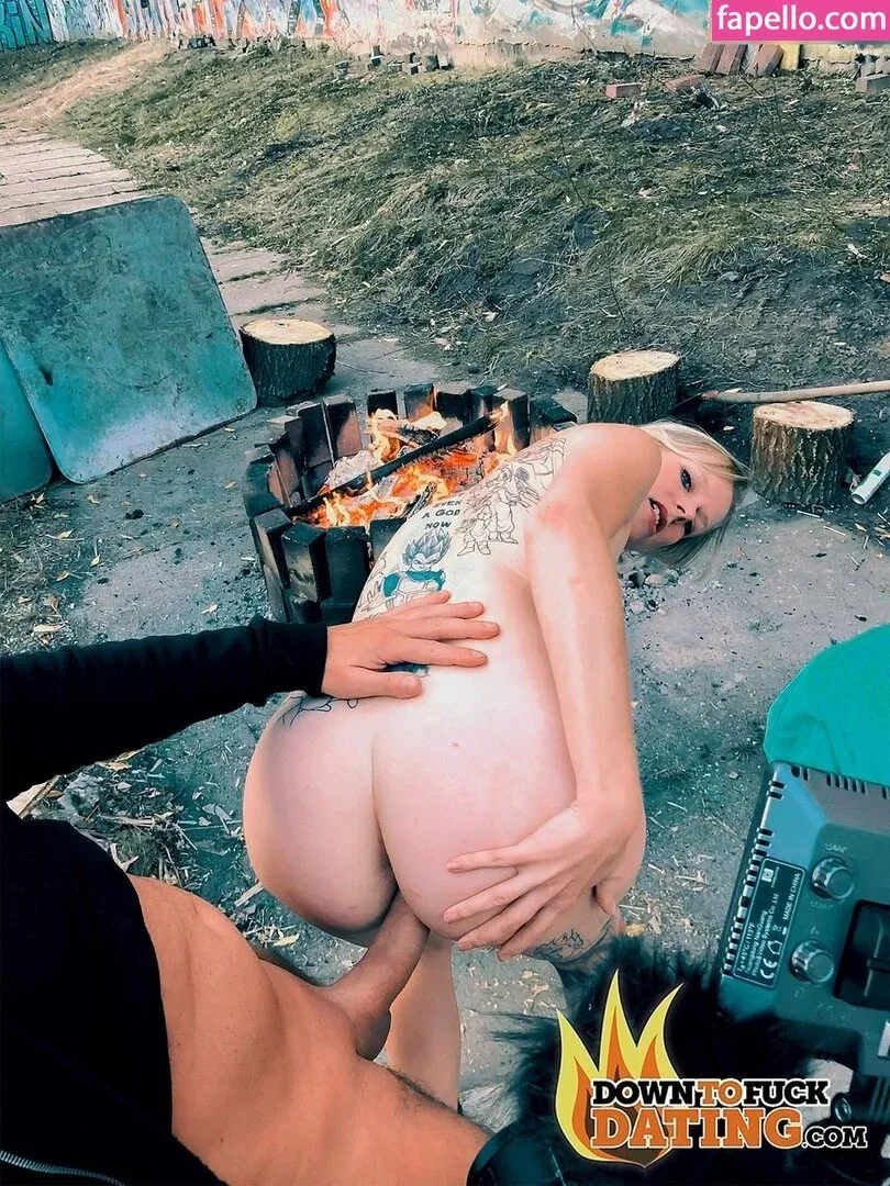 Claudia Swea Onlyfans Photo Gallery 