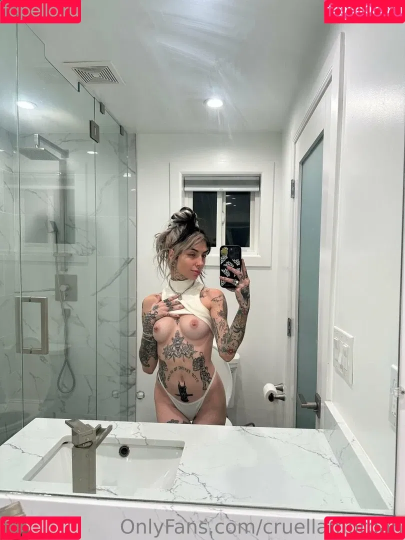 Cruella Morgan Onlyfans Photo Gallery 
