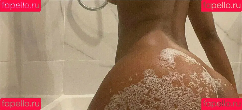 Esnzing Onlyfans Photo Gallery 