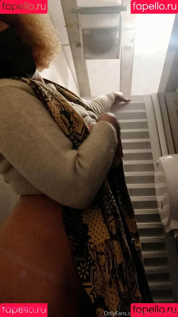 littleamorafr33 Onlyfans Photo Gallery 