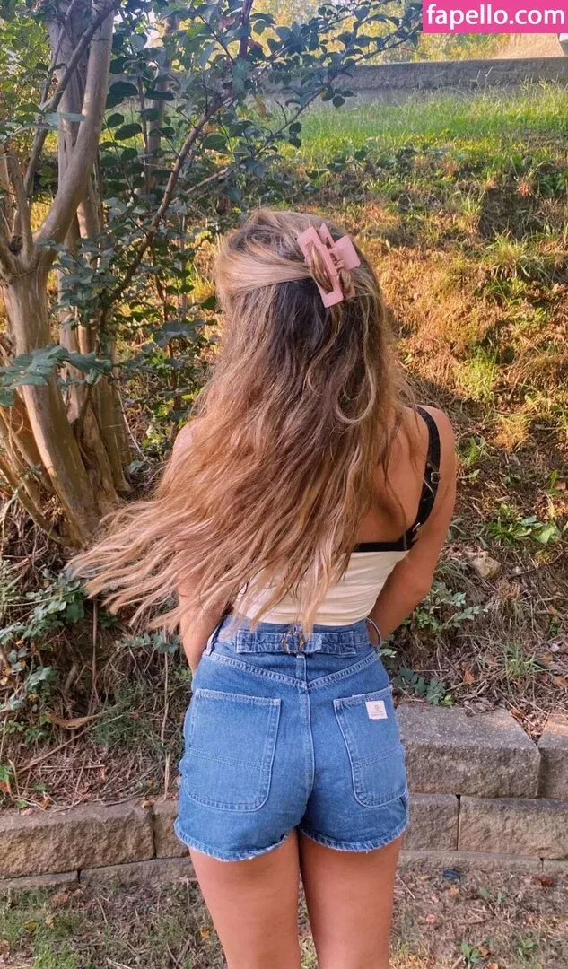 Mae Heddleston Onlyfans Photo Gallery 