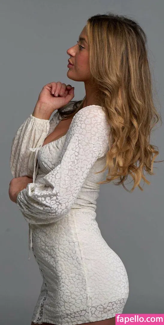 Mae Heddleston Onlyfans Photo Gallery 