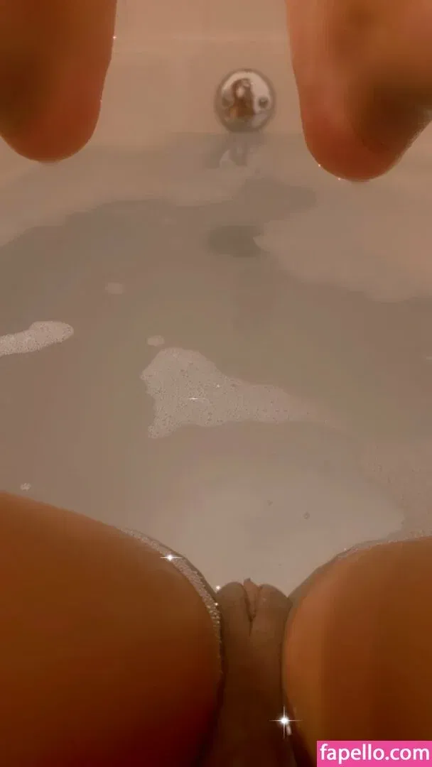 trinnyflintroy2 Onlyfans Photo Gallery 