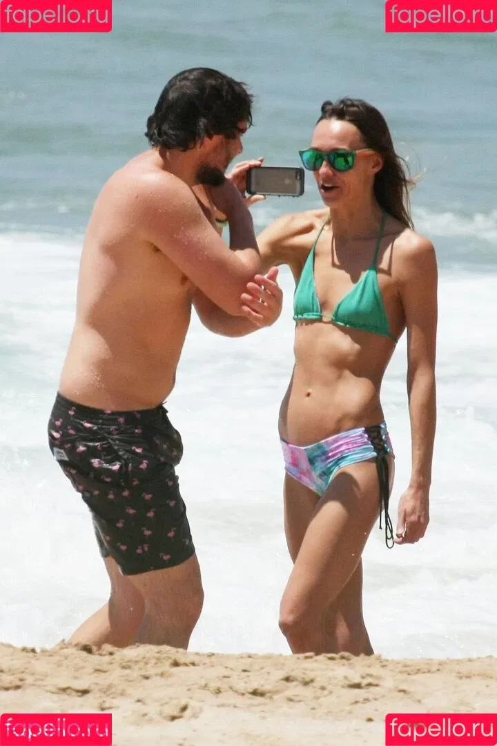 Sharni Vinson Onlyfans Photo Gallery 
