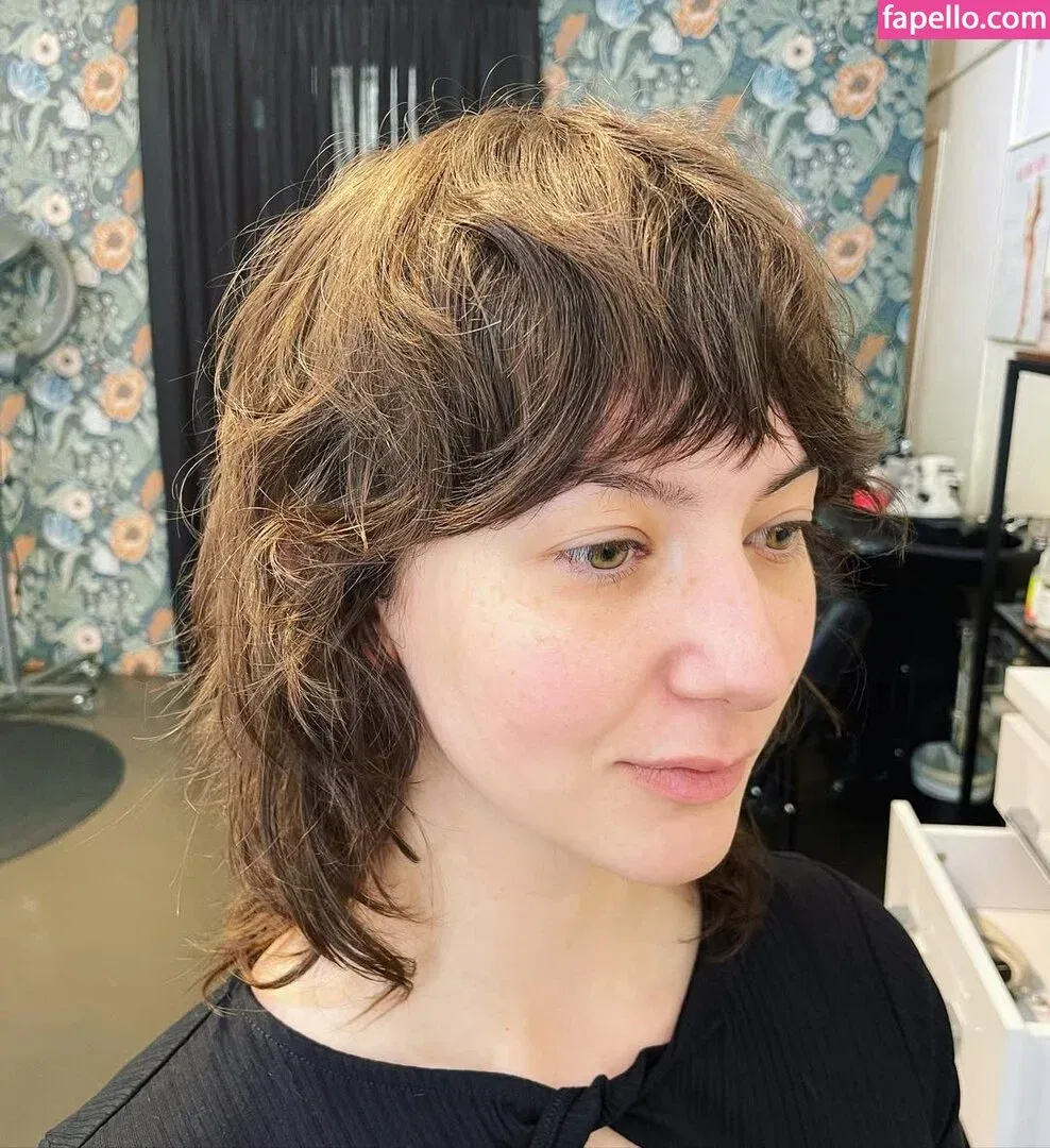 Lucy James Onlyfans Photo Gallery 