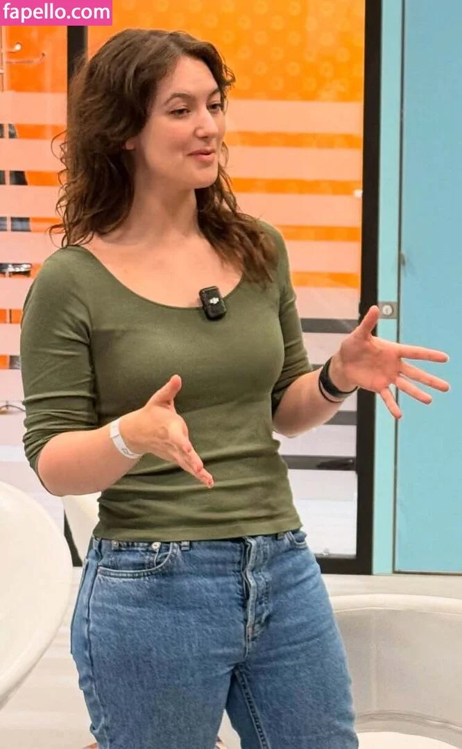 Lucy James Onlyfans Photo Gallery 