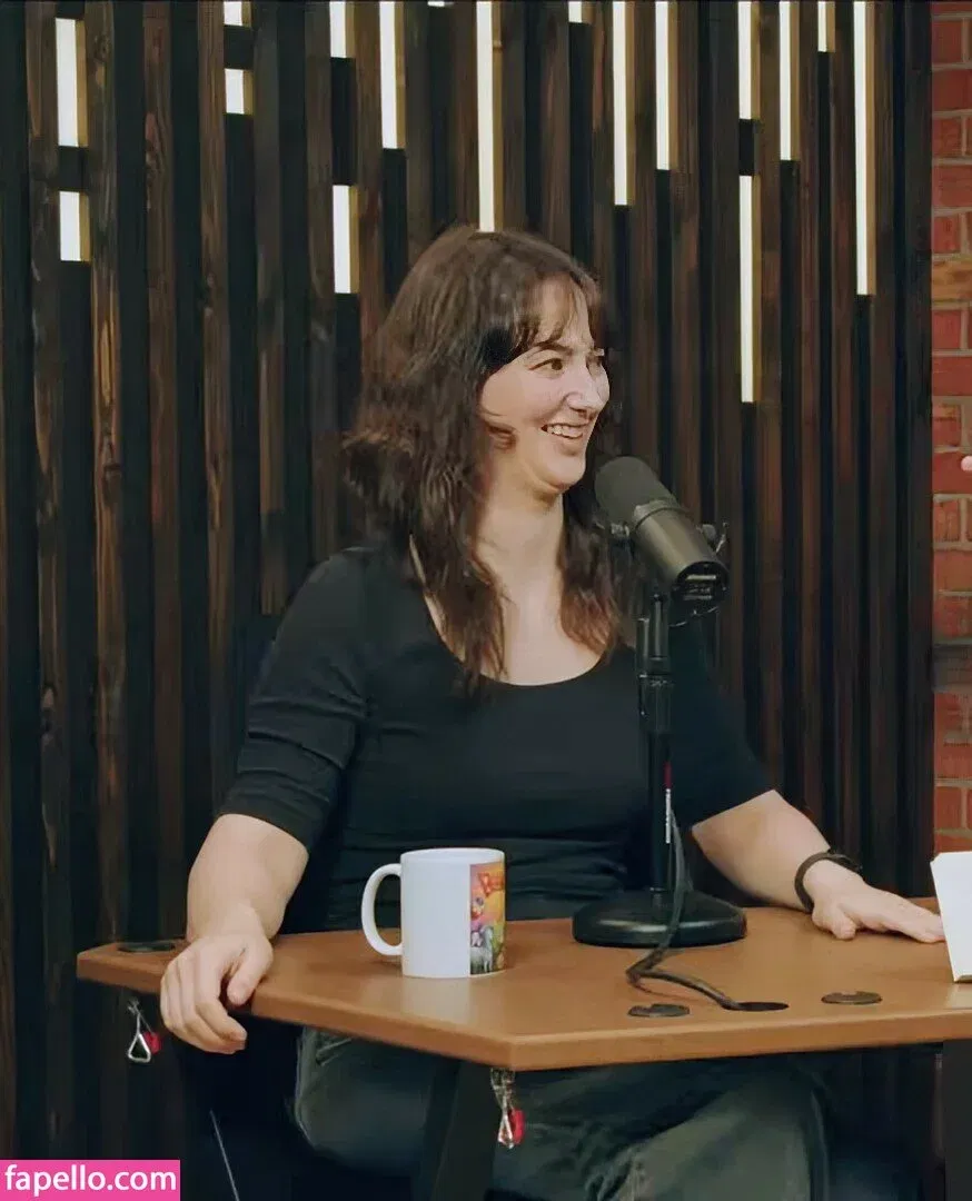 Lucy James Onlyfans Photo Gallery 