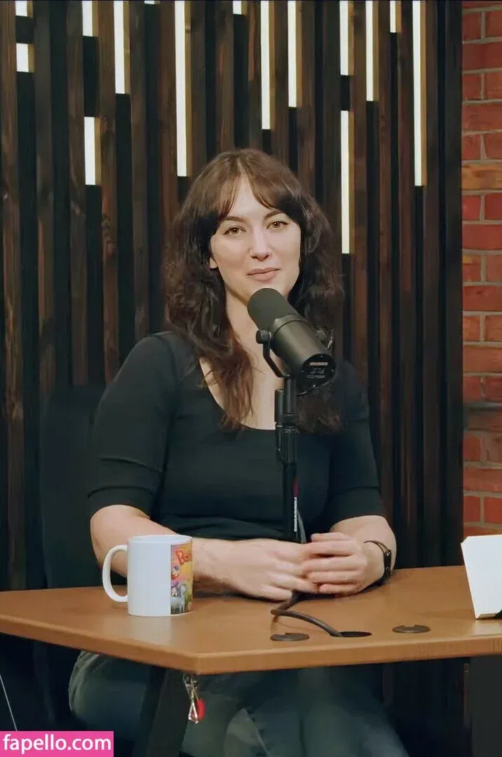 Lucy James Onlyfans Photo Gallery 