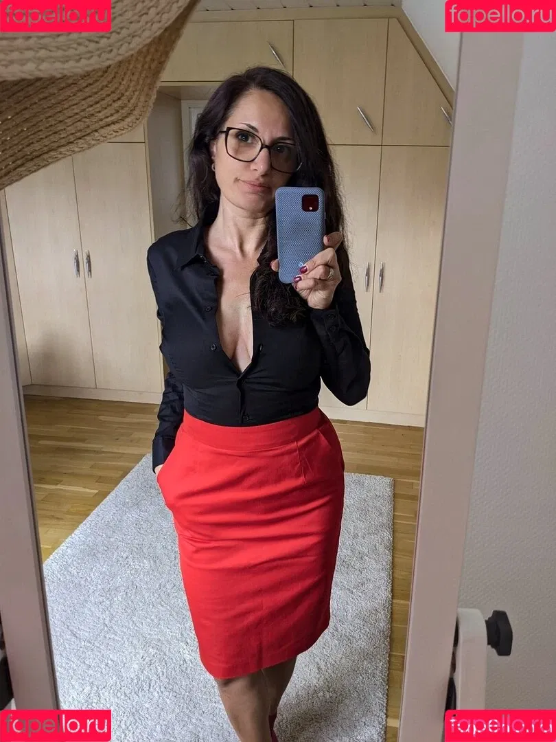 Hotwifehunny Onlyfans Photo Gallery 