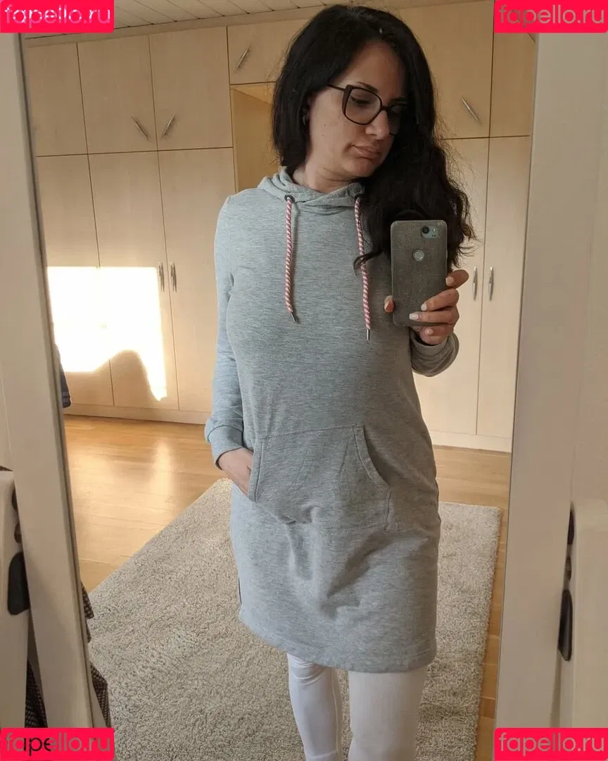 Hotwifehunny Onlyfans Photo Gallery 