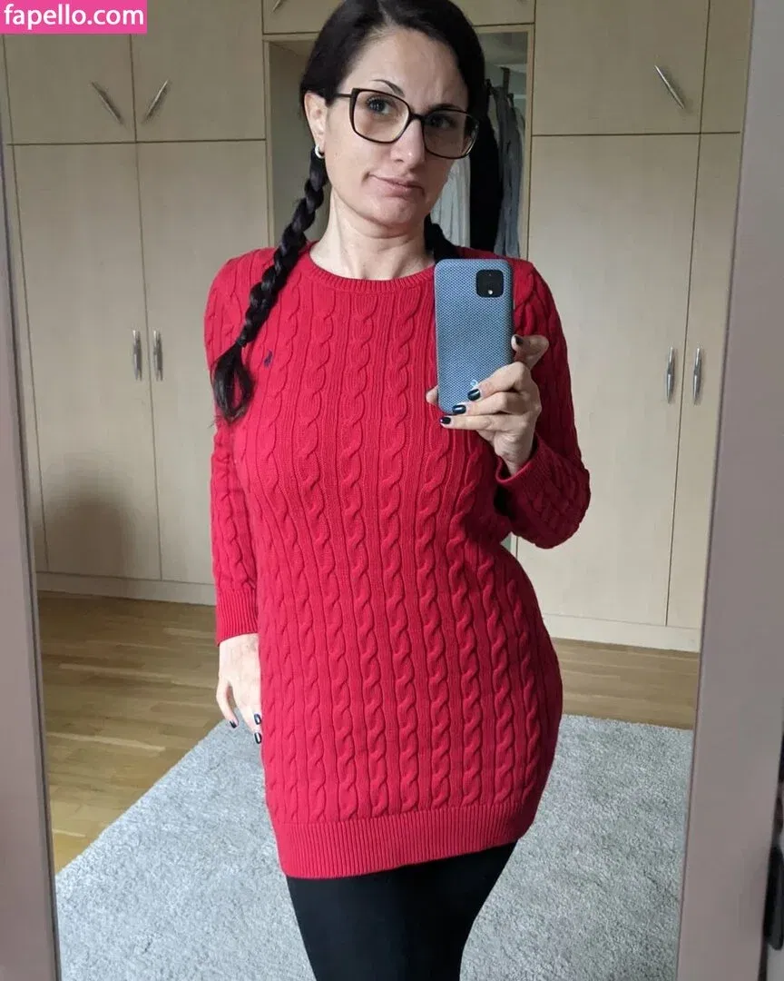 Hotwifehunny Onlyfans Photo Gallery 