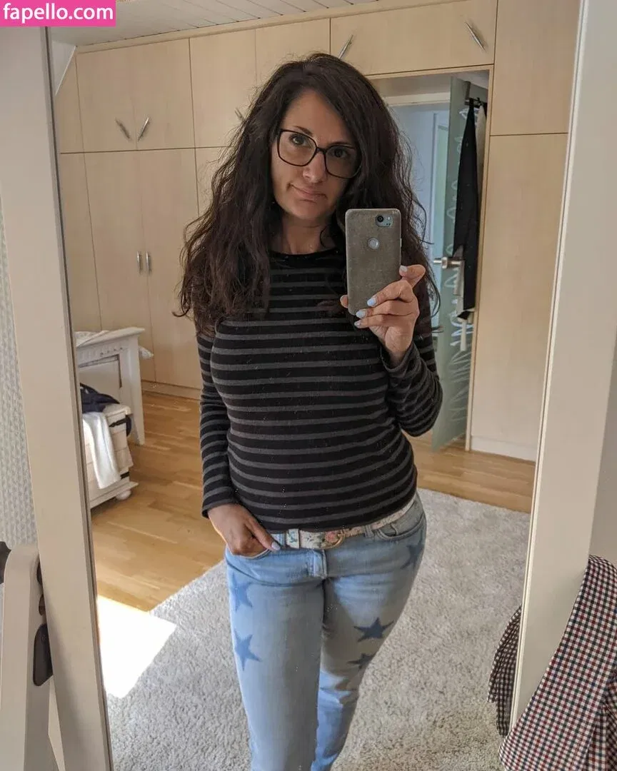 Hotwifehunny Onlyfans Photo Gallery 