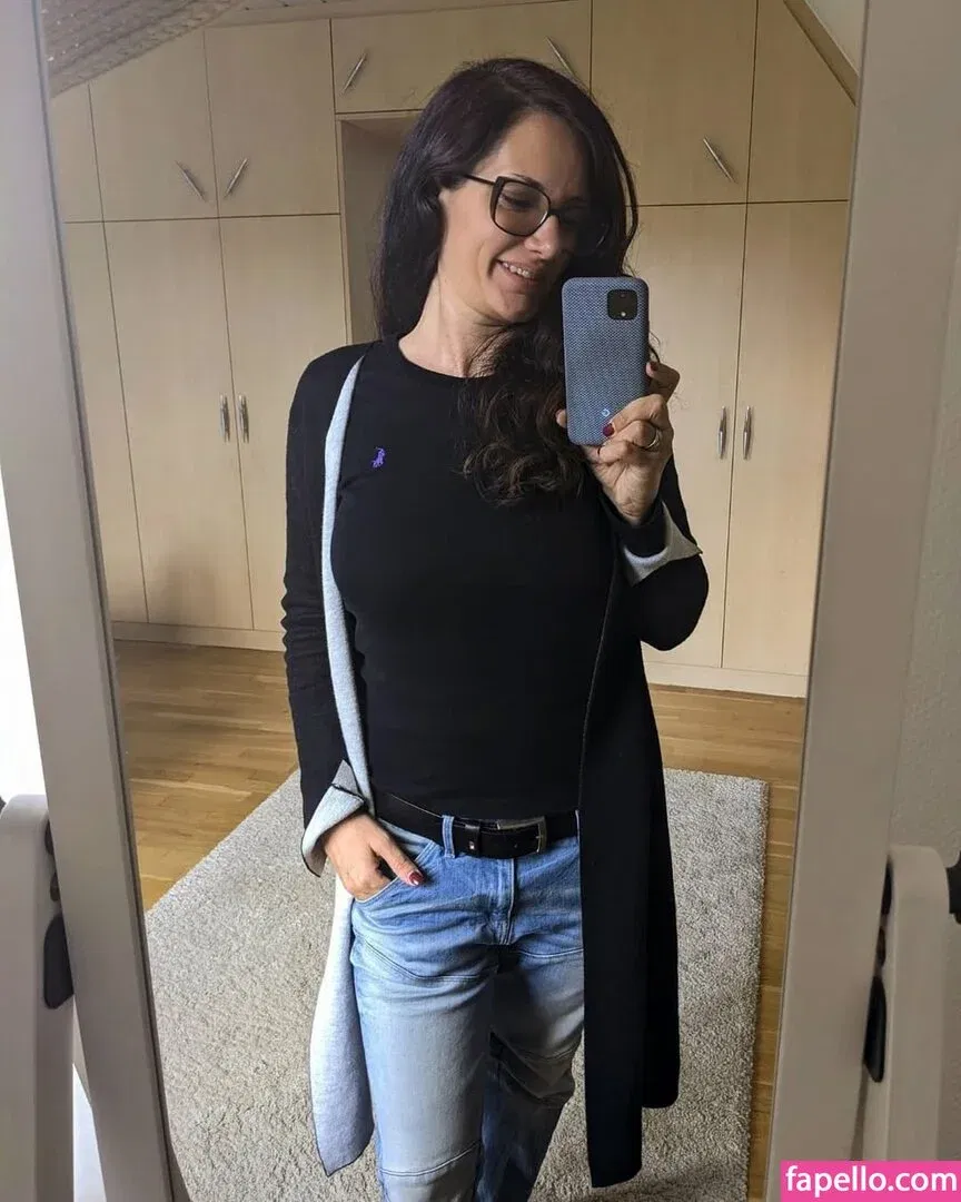 Hotwifehunny Onlyfans Photo Gallery 