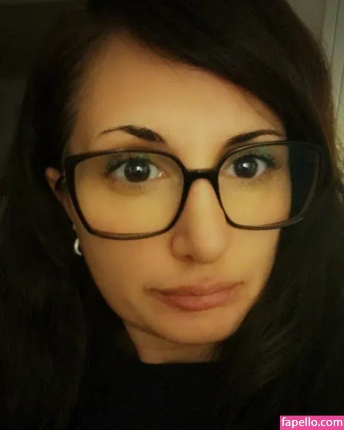 Hotwifehunny Onlyfans Photo Gallery 