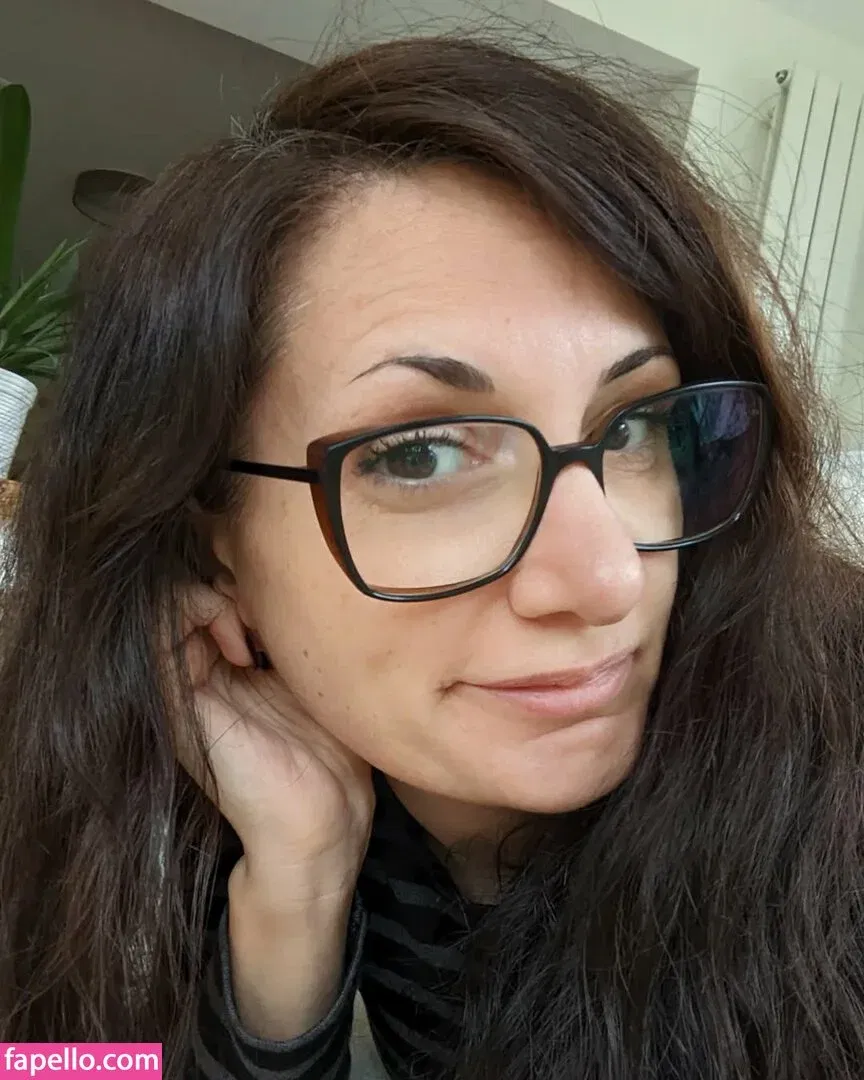 Hotwifehunny Onlyfans Photo Gallery 