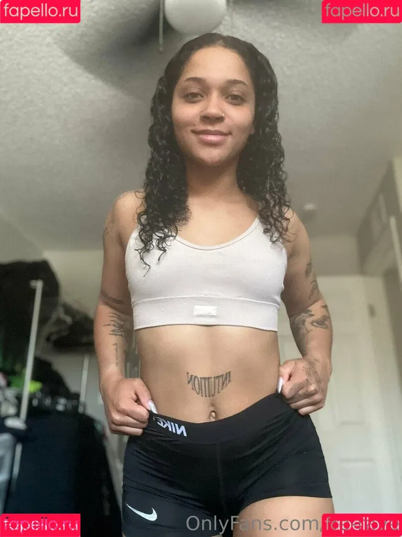 be-rave Onlyfans Photo Gallery 