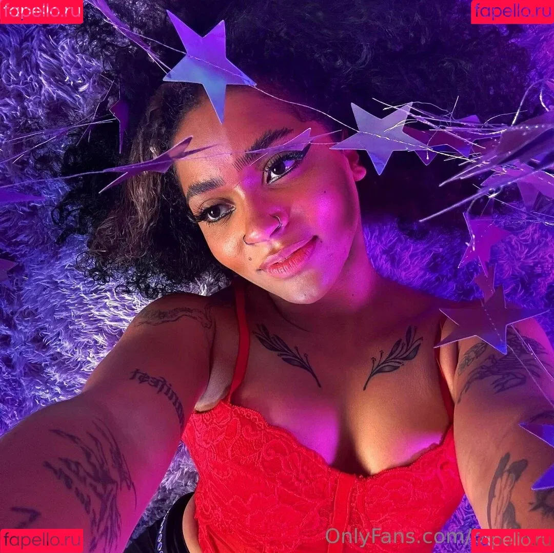be-rave Onlyfans Photo Gallery 