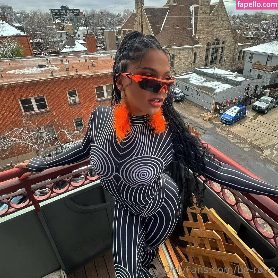 be-rave Onlyfans Photo Gallery 