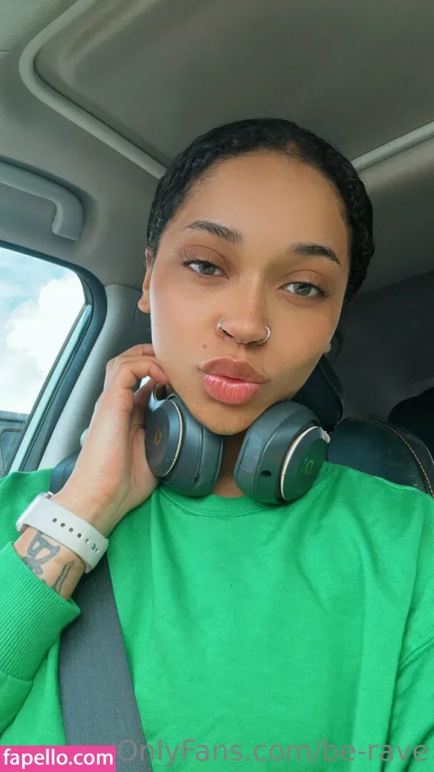 be-rave Onlyfans Photo Gallery 