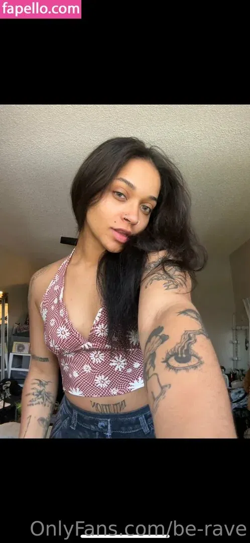 be-rave Onlyfans Photo Gallery 