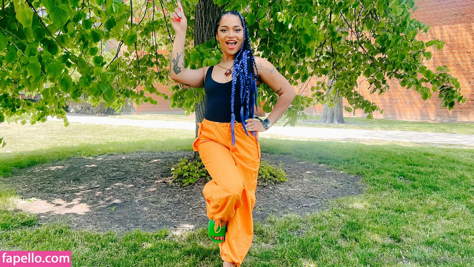 be-rave Onlyfans Photo Gallery 