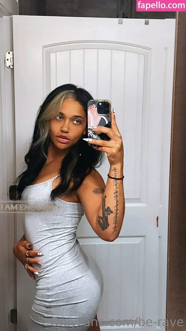 be-rave Onlyfans Photo Gallery 