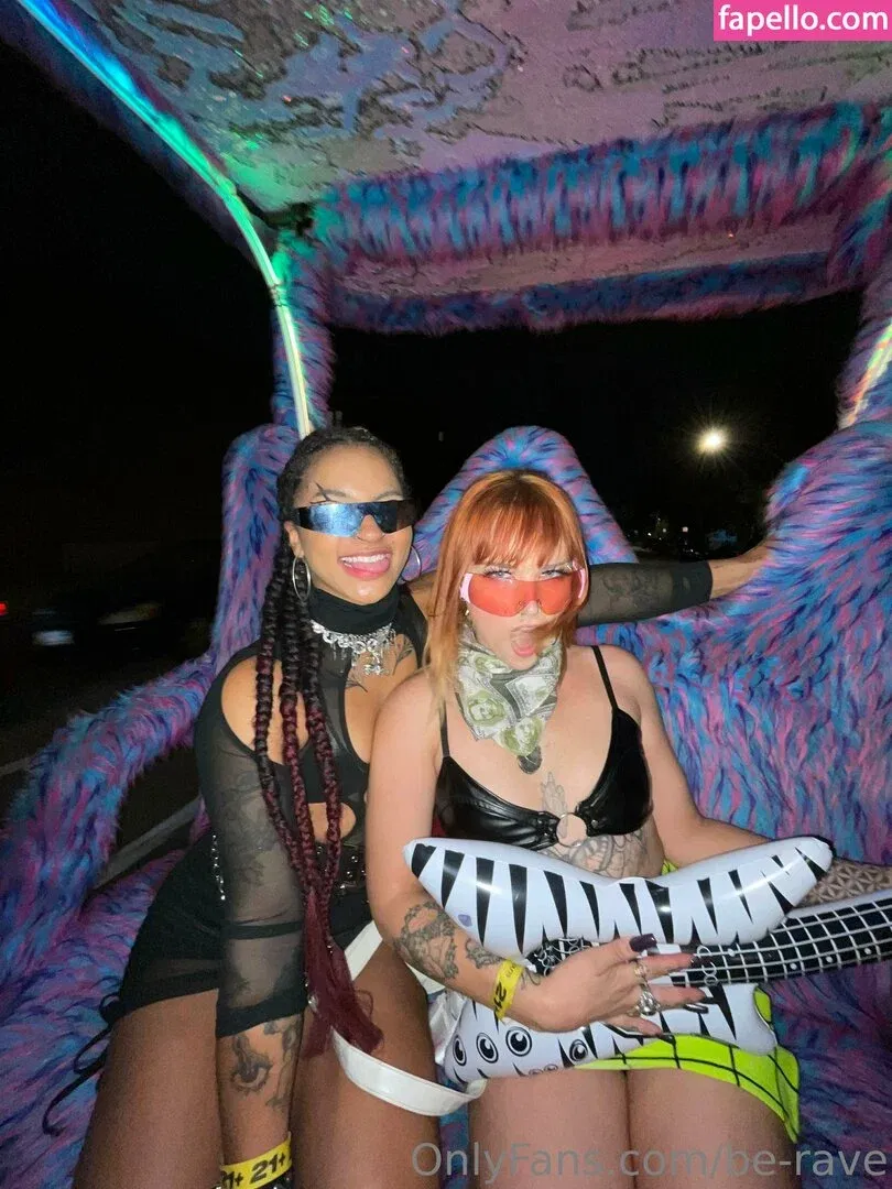 be-rave Onlyfans Photo Gallery 