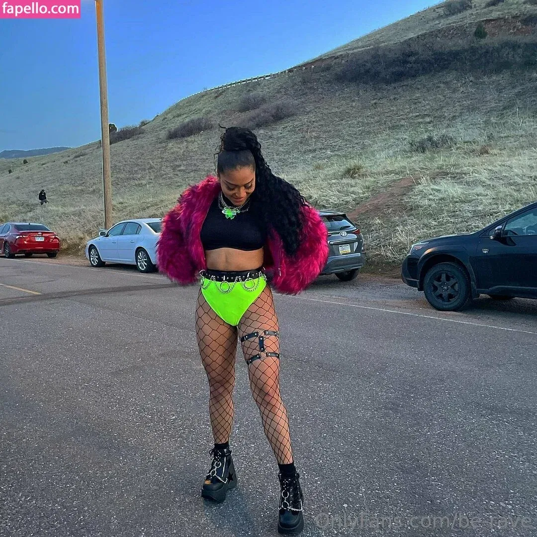 be-rave Onlyfans Photo Gallery 