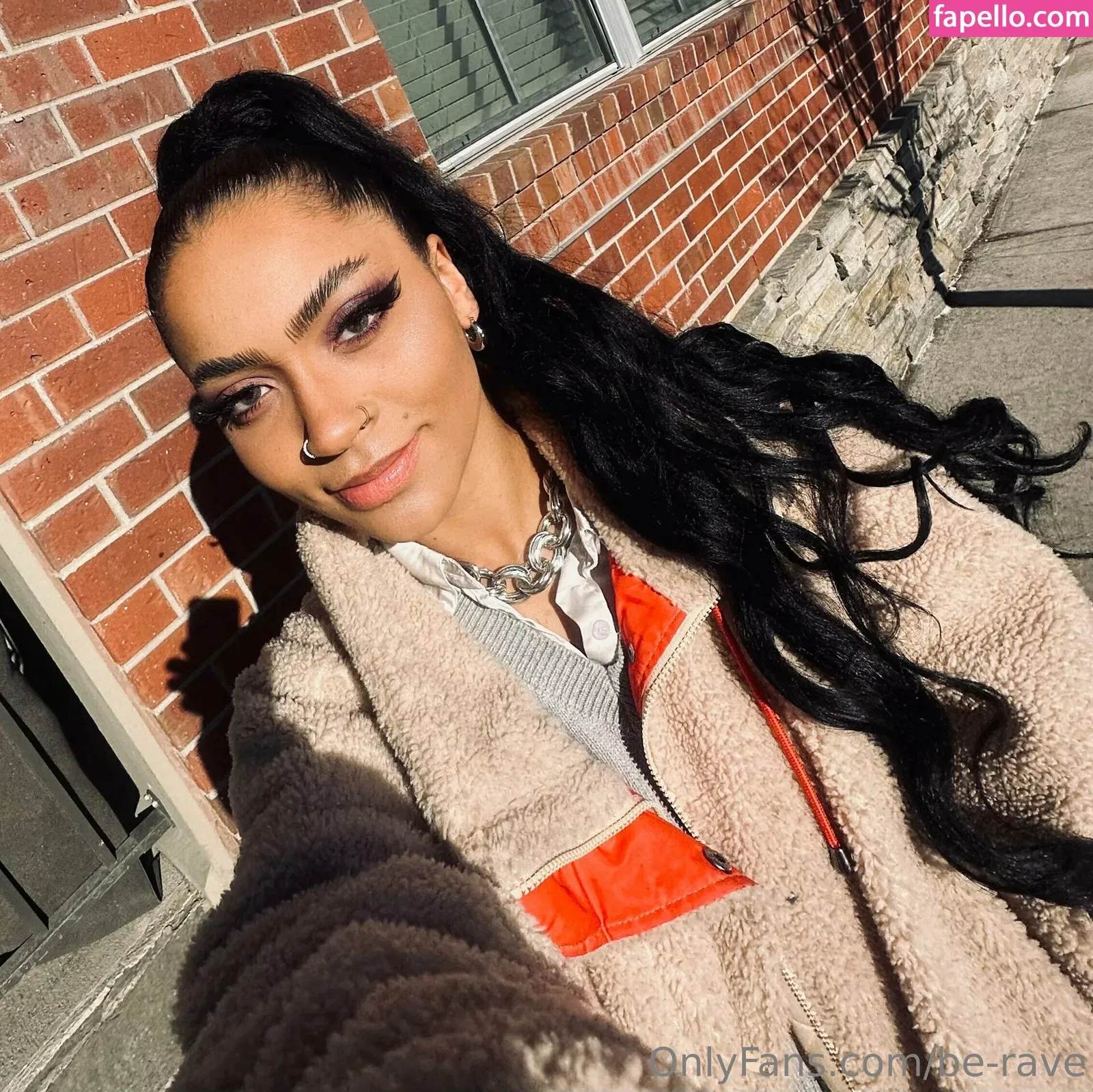 be-rave Onlyfans Photo Gallery 