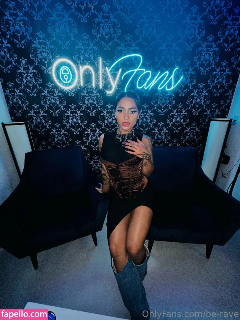 be-rave Onlyfans Photo Gallery 