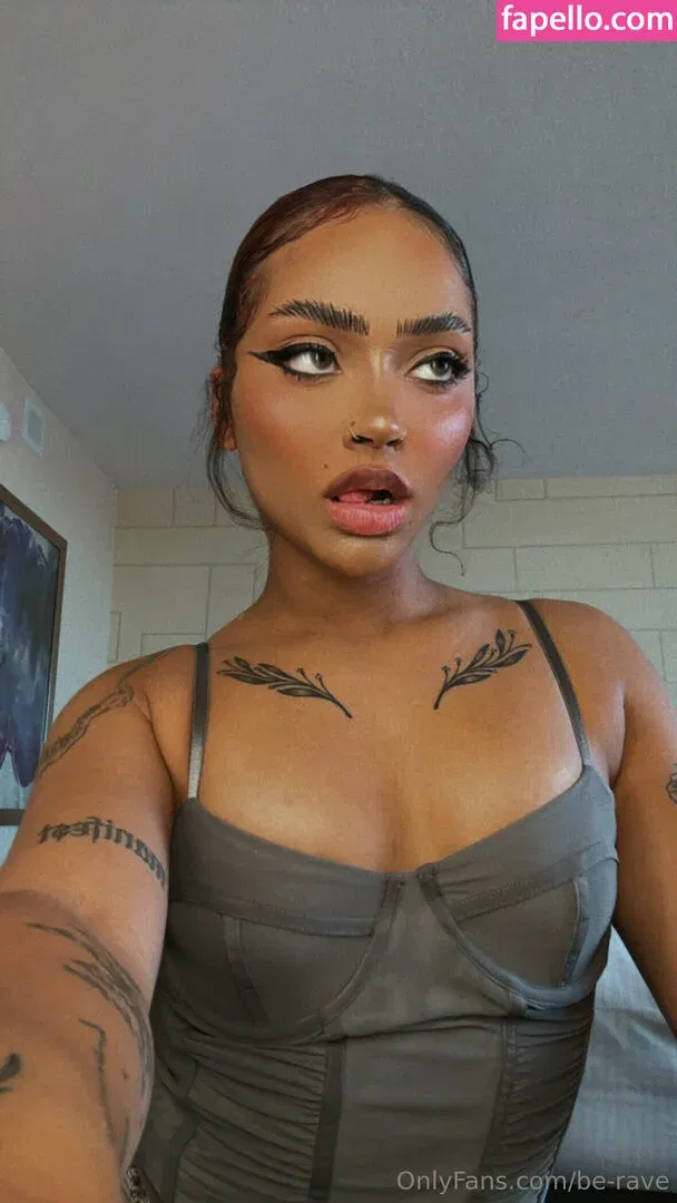 be-rave Onlyfans Photo Gallery 