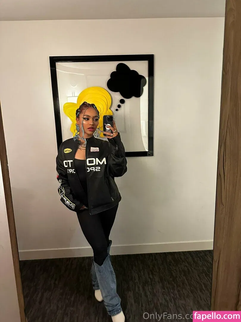 be-rave Onlyfans Photo Gallery 