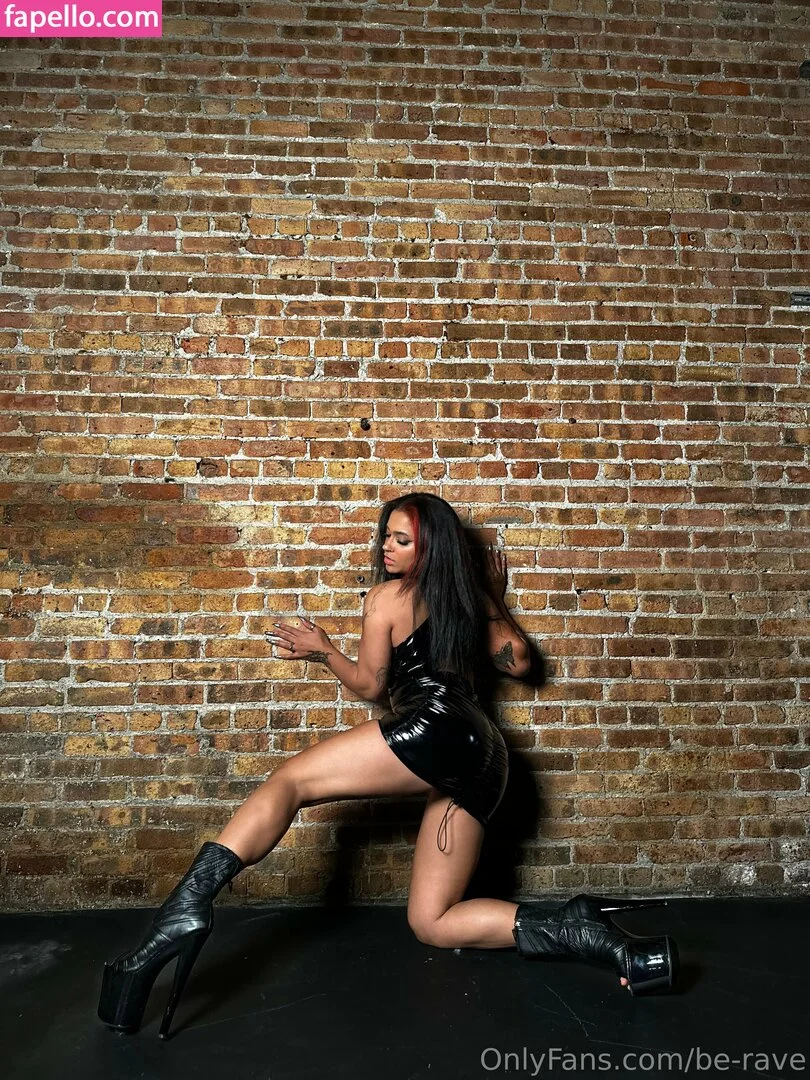 be-rave Onlyfans Photo Gallery 