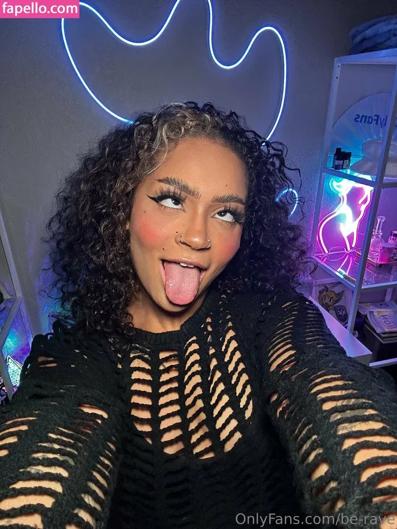 be-rave Onlyfans Photo Gallery 