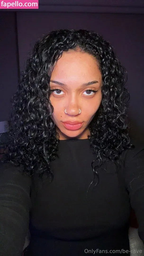 be-rave Onlyfans Photo Gallery 