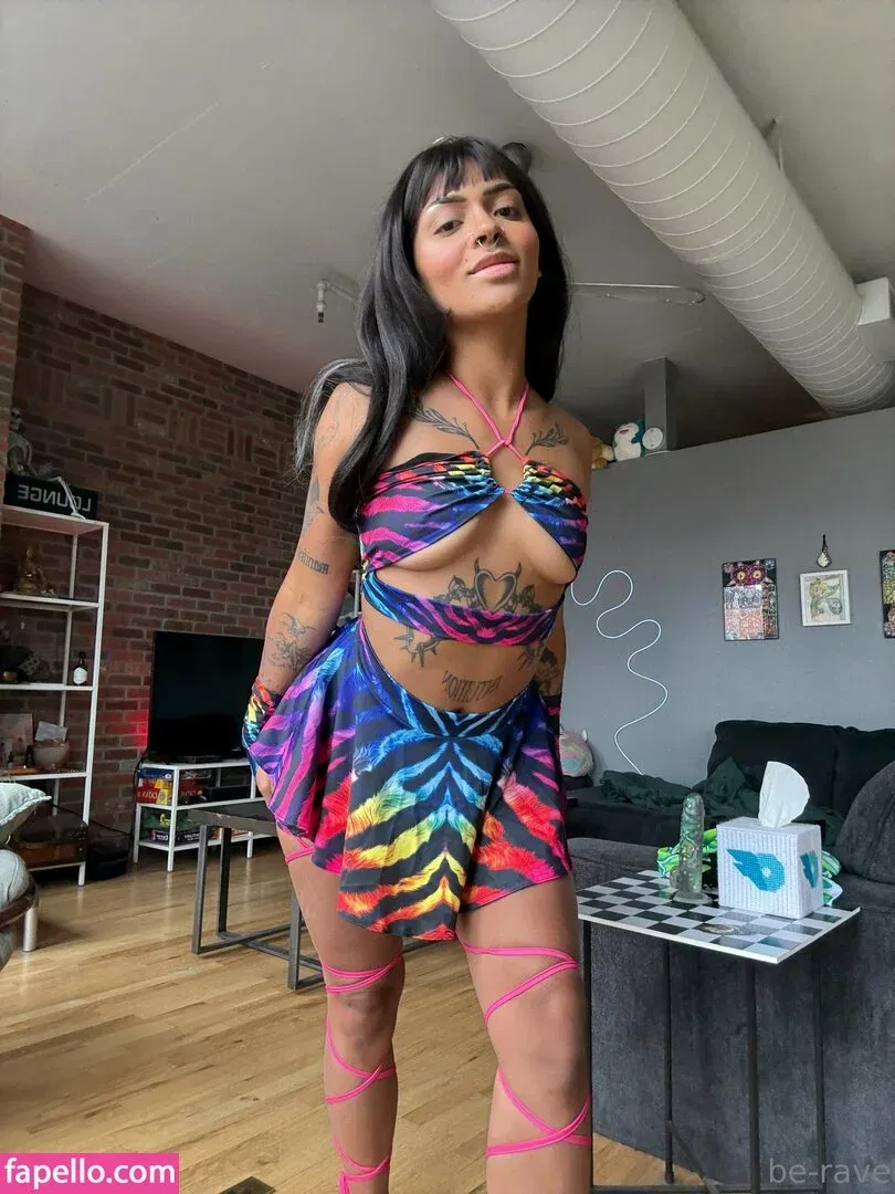 be-rave Onlyfans Photo Gallery 