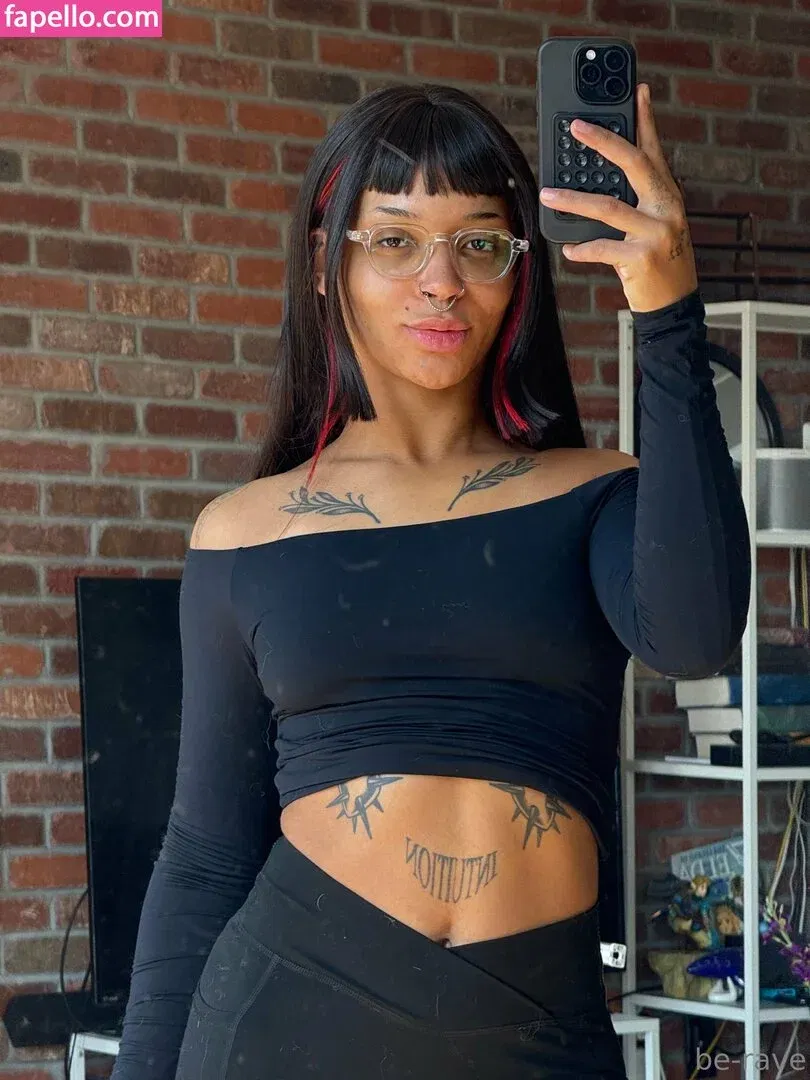 be-rave Onlyfans Photo Gallery 